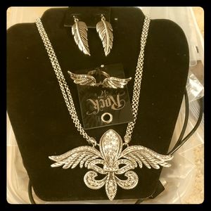 Montana Silversmith R47 set